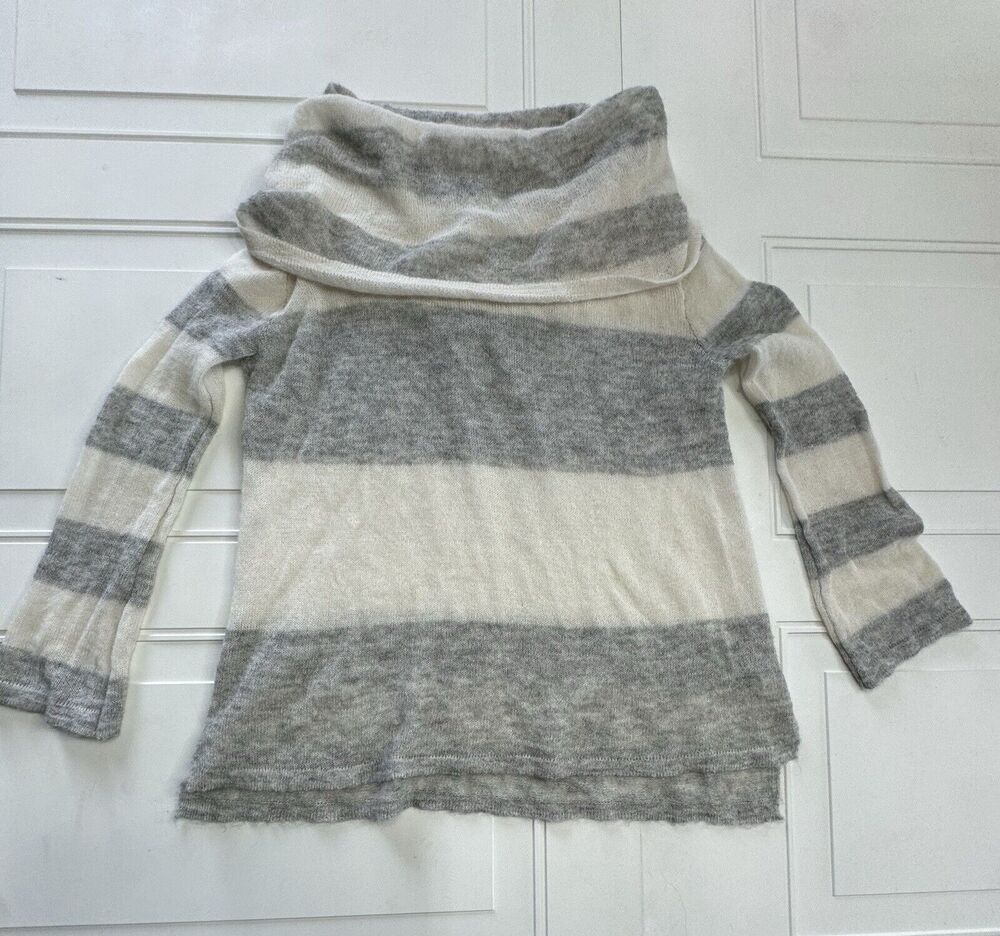 Free People Women’s Sz M Gray White Striped Alpaca Cowl Neck Sweater